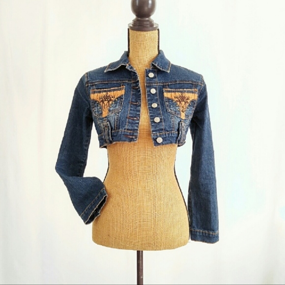 Super cute Cropped Denim Jacket - Picture 2 of 4